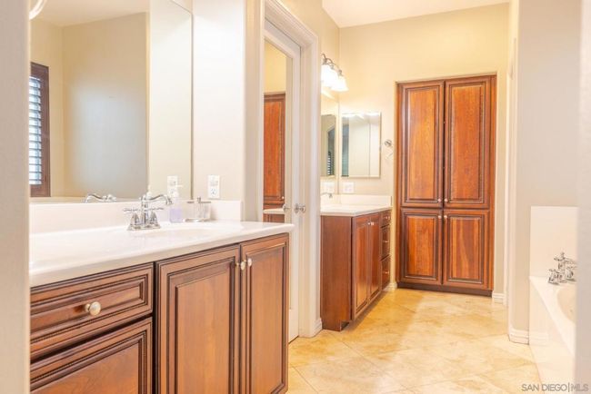 2925 Sandalwood Ct, House other with 4 bedrooms, 4 bathrooms and 6 parking in El Centro CA | Image 23
