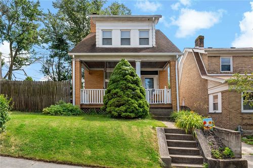 200 Wilbur St, Pittsburgh, PA, 15210-3325 | Card Image