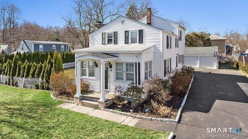 12 Sunset Ave, Trumbull, CT, 06611-4534 | Card Image
