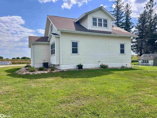21734 170th St, Holland, IA, 50642-8056 | Card Image