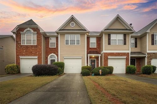 152 Haven Oak Way, Lawrenceville, GA, 30044-8711 | Card Image