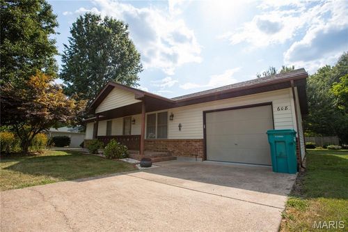 608 Locust St, Cuba, MO, 65453-1967 | Card Image