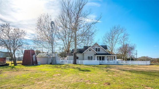 10152 Fm 949, House other with 3 bedrooms, 3 bathrooms and 3 parking in Cat Spring TX | Image 16