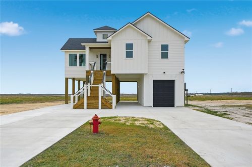 113 Port Saint Claire, Aransas Pass, TX, 78336-6703 | Card Image