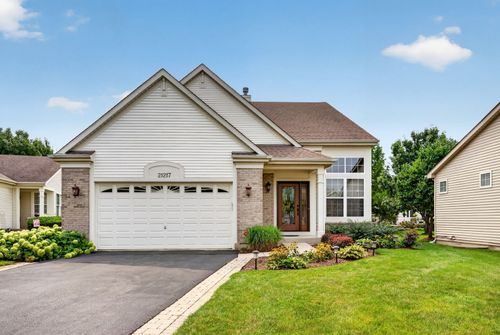 21217 Prince Lake Ct, Crest Hill, IL, 60403-1550 | Card Image