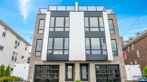 255 Morningside Ave, Cliffside Park, NJ, 07010-1406 | Card Image