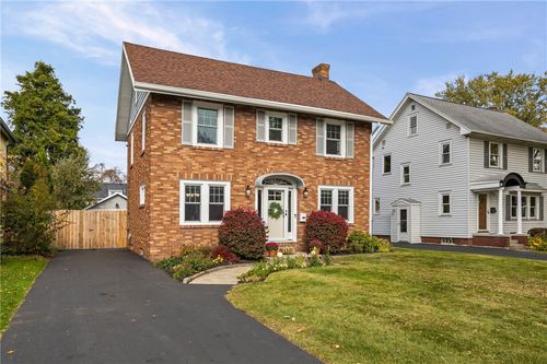 68 Thornton Rd, Irondequoit, NY, 14617-3614 | Card Image