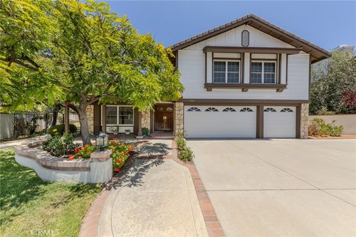 5150 Via Carretas, Yorba Linda, CA, 92886-4554 | Card Image