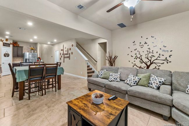 10269 Shadowy Dusk, House other with 5 bedrooms, 3 bathrooms and null parking in Schertz TX | Image 17