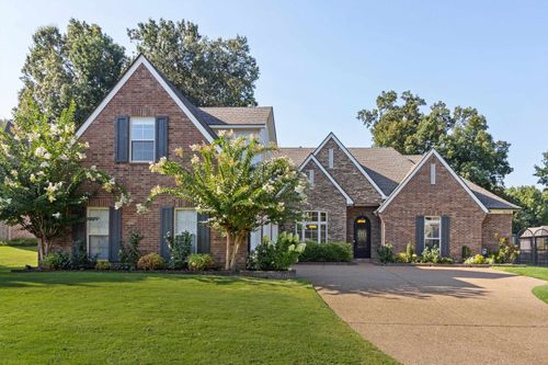 8273 Thorne Dr, Bartlett, TN, 38002-8701 | Card Image
