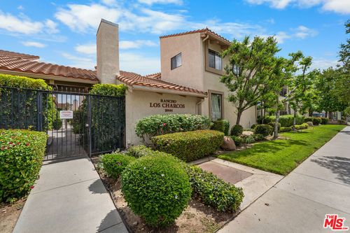 26-10444 Canoga Ave, Chatsworth, CA, 91311-2223 | Card Image