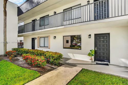 110-9920 Nw 68th Pl, Tamarac, FL, 33321-3321 | Card Image