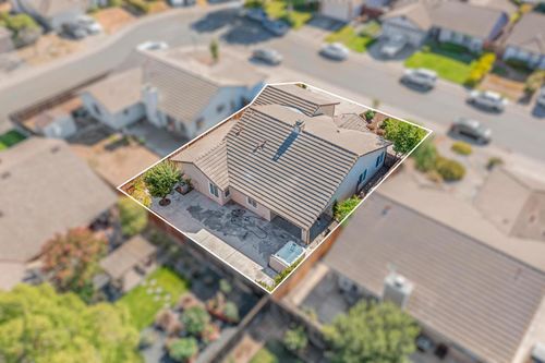 8880 Sonoma Valley Way, Sacramento, CA, 95829-1405 | Card Image