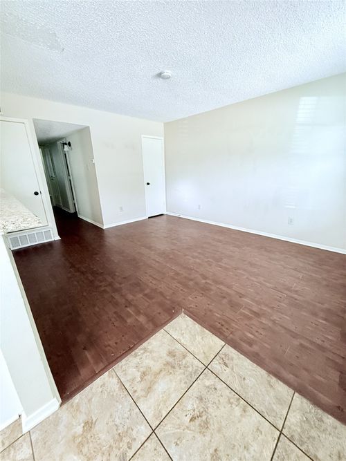 a-620 Race St, Crowley, TX, 76036-2370 | Card Image