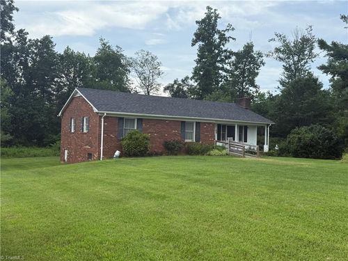 2476 Christian Home Church Rd, Traphill, NC, 28685-9125 | Card Image