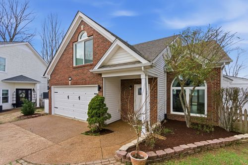 99 Somerton Park, Franklin, TN, 37069-8470 | Card Image