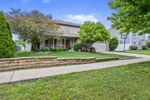 5636 9th Ave, Countryside, IL, 60525-7293 | Card Image