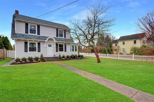 109 Jayne Ave, Patchogue, NY, 11772-2834 | Card Image
