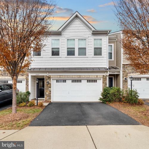 23611 Rose Leigh Ter, BRAMBLETON, VA, 20148-7644 | Card Image