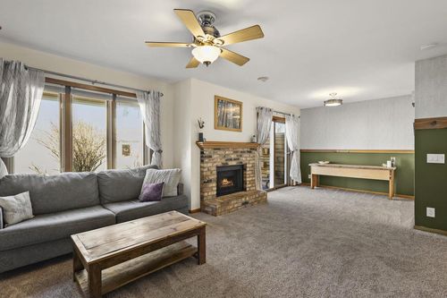 928 Hemlock Drive, Verona, WI, 53593 | Card Image