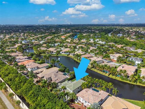 10221 Blue Palm St, Plantation, FL, 33324-8262 | Card Image