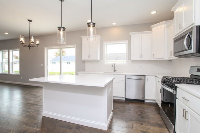 511 Bobwhite Way, House other with 5 bedrooms, 3 bathrooms and 3 parking in Normal IL | Image 8