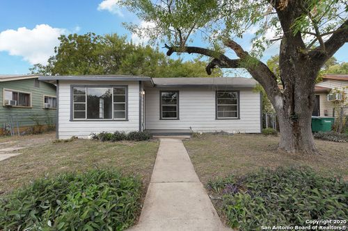 435 W Bedford Ave, San Antonio, TX, 78226-1203 | Card Image