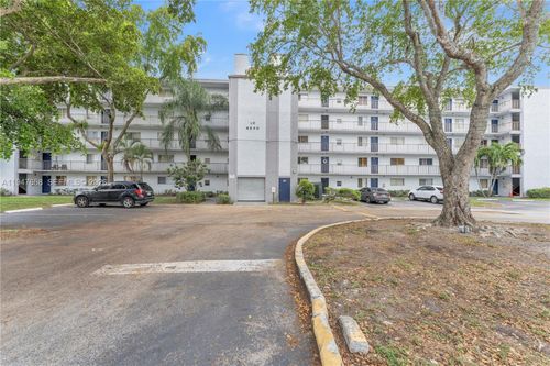 208-8560 N Sherman Cir, Miramar, FL, 33025-2140 | Card Image