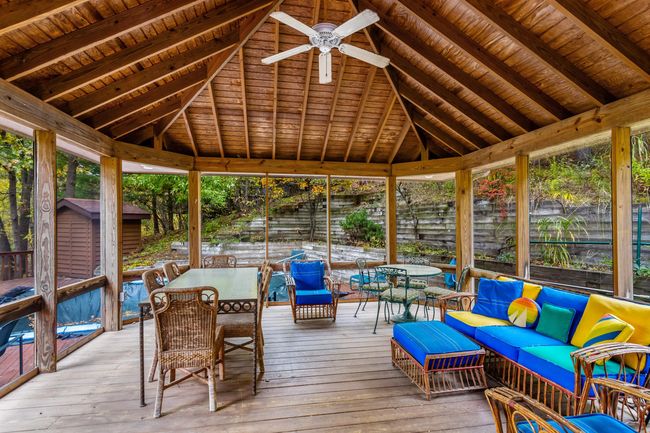 09_107SMerrivale_97_SunRoom_HiRes | Image 8