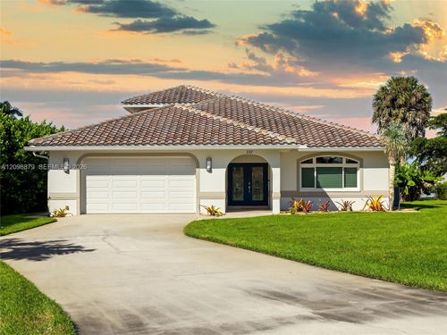 111 Newport Cay, NAPLES, FL, 34114-9605 | Card Image