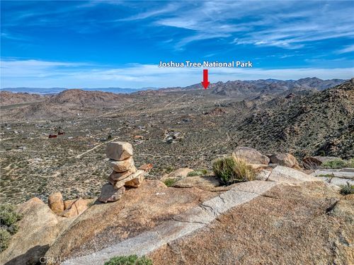 8900 Sunset, Joshua Tree, CA, 92252 | Card Image