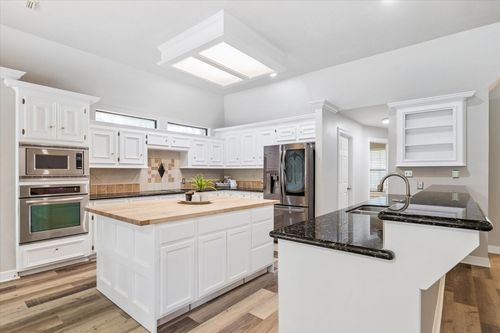 23818 Pin Oak Dr, Spring, TX, 77389-3416 | Card Image