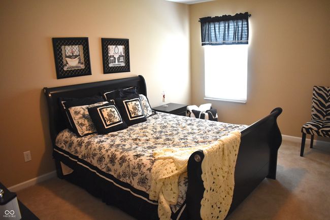 Bedroom | Image 19