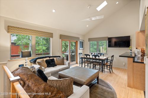 1-322 Park Ave, Aspen, CO, 81611-2464 | Card Image