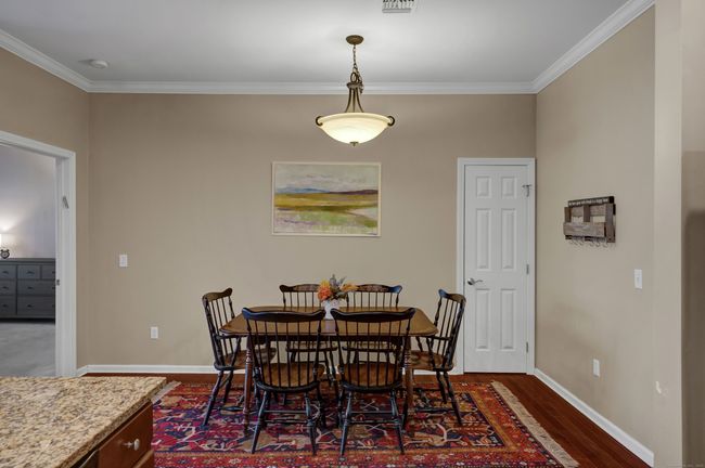 UNIT-211 - 1 King Philip Dr, Condo with 2 bedrooms, 2 bathrooms and null parking in West Hartford CT | Image 7