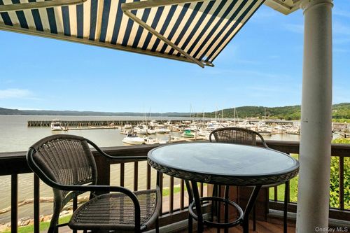 308 Half Moon Bay Dr, Croton On Hudson, NY, 10520-3102 | Card Image
