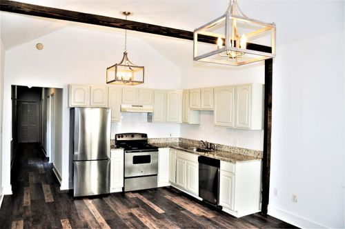 11 Humphrey Ct, Charleston, SC, 29403-5301 | Card Image