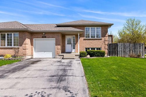 4497 Weltman Way S, Beamsville, ON, L0R1B9 | Card Image