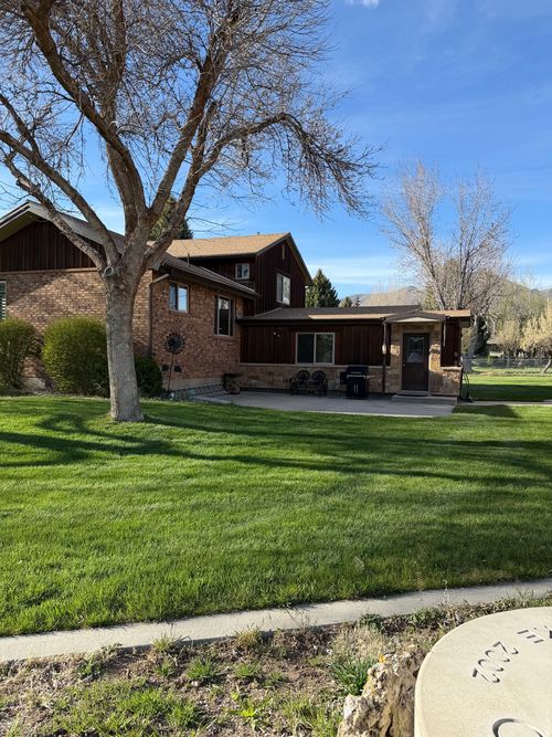320 Pine Canyon Rd, Midway, UT, 84049-6432 | Card Image