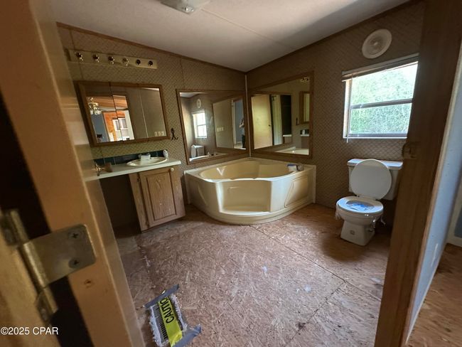 3340 Native Dancer Trl, House other with 3 bedrooms, 3 bathrooms and null parking in Chipley FL | Image 11