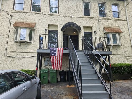 b-1305 Walnut St, Wilkinsburg, PA, 15221-3015 | Card Image