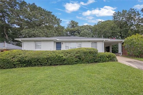 2015 Montrose Dr, East Point, GA, 30344-2350 | Card Image