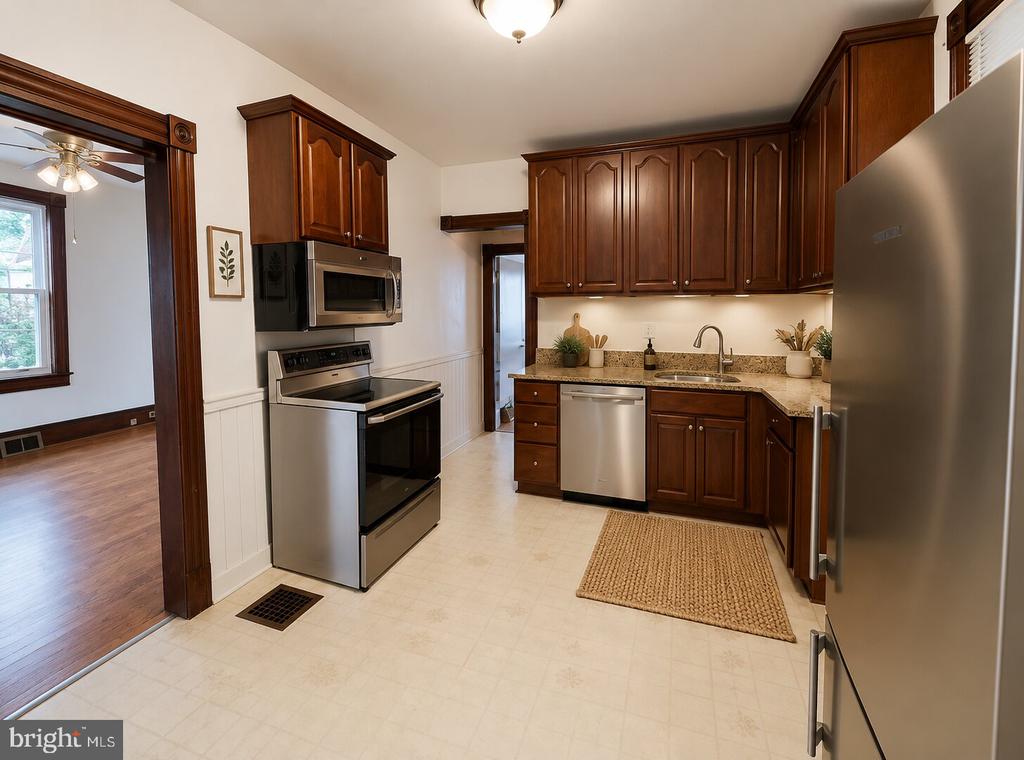 Residential Lease in BRUNSWICK 4