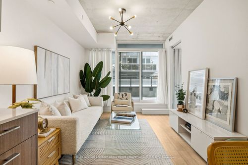 507-45 Baseball Pl, Toronto, ON, M4M0H1 | Card Image