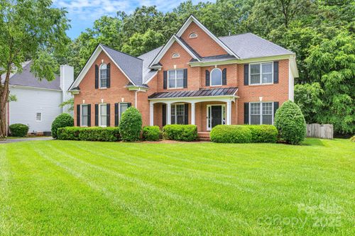 1102 High Brook Dr, Waxhaw, NC, 28173-6732 | Card Image
