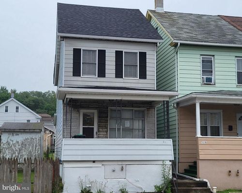 507 S Kennedy Dr, MCADOO, PA, 18237-1727 | Card Image