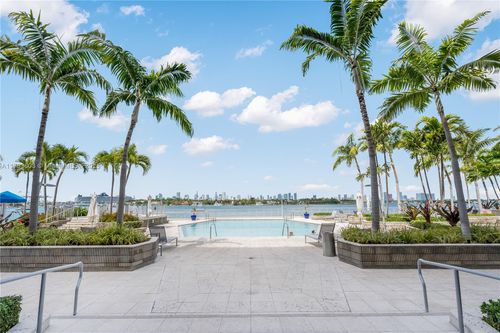 apt-502-800 West Ave, Miami Beach, FL, 33139-5536 | Card Image
