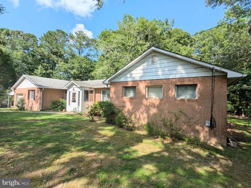 43658 Redmond Rd, LEONARDTOWN, MD, 20650-4515 | Card Image