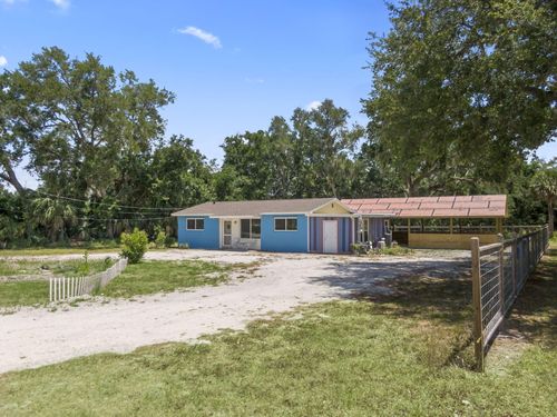 8012 Us Highway 1, Vero Beach, FL, 32967-5609 | Card Image