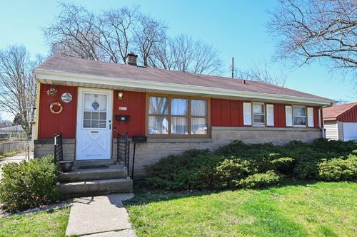8233 W Lancaster Avenue, Milwaukee, WI, 53218 | Card Image